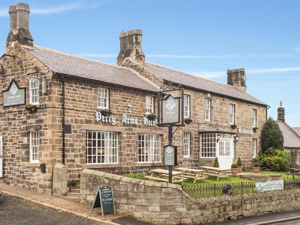 The Percy Arms Hotel Chatton Exterior photo